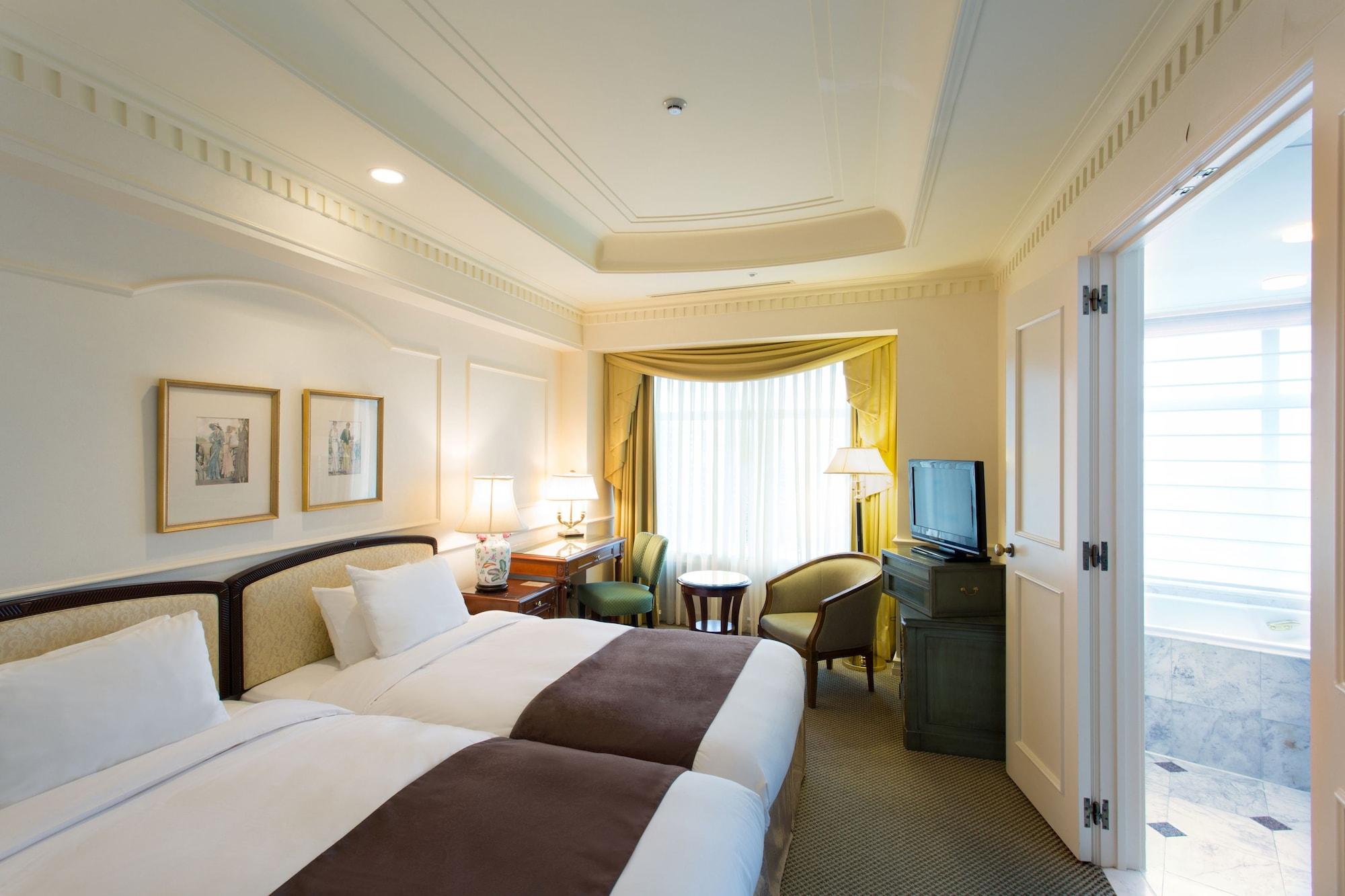 Hotel The Manhattan Chiba Exterior photo